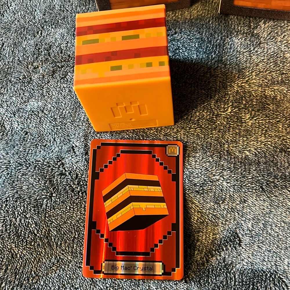 McDonald’s Minecraft - Picture 3 of 4